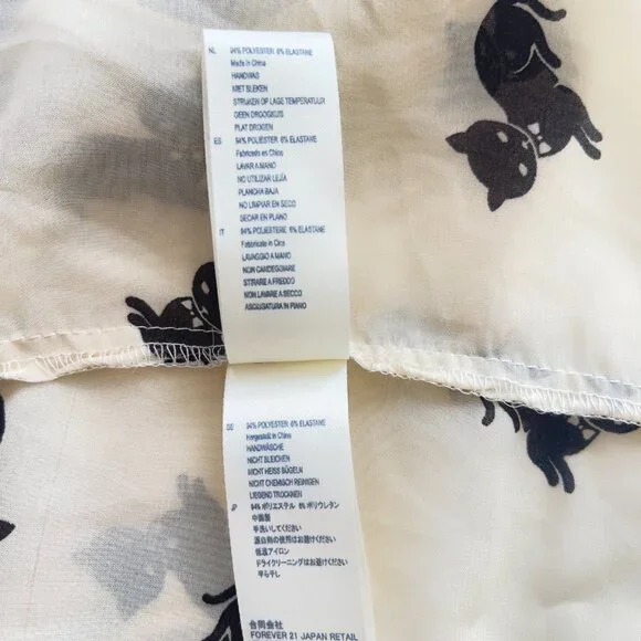 I love H81 Kitten Print blouse Women's Size S/P cream & black cat button down - Picture 10 of 10